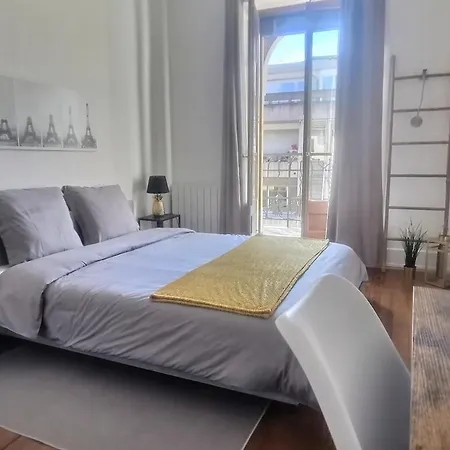 Pr 2 Bedroom, Plainpalais Appartement *